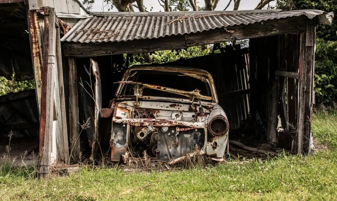 Pourquoi installer un abri de voiture