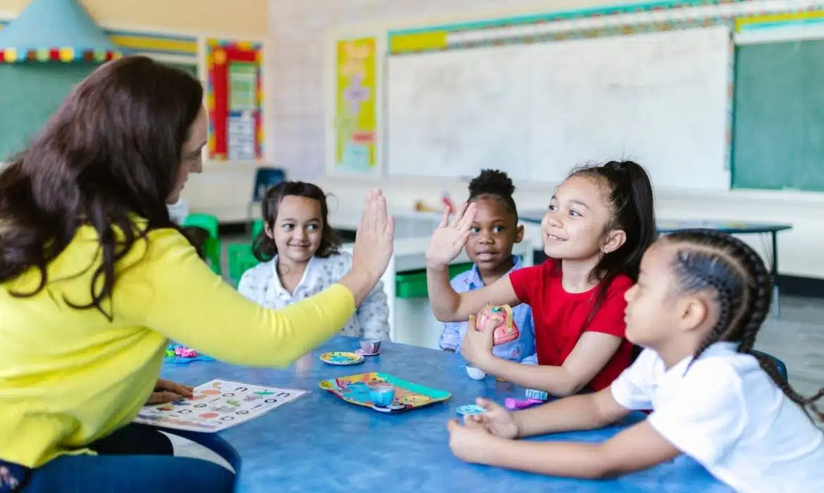 Apprentissage des langues étrangères dès le plus jeune âge : les clés pour un avenir réussi