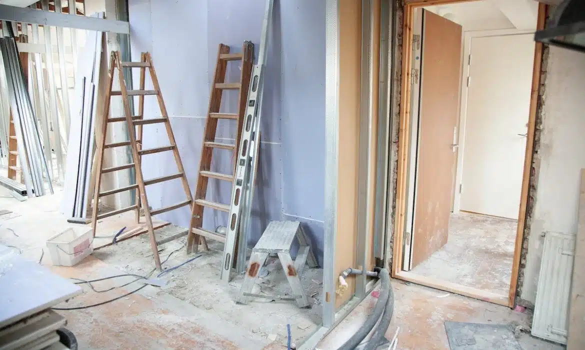 Rénover une maison : Les avantages et les stratégies pour en maximiser la rentabilité