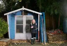 Les avantages d’une petite cabane de jardin en bois pour votre espace extérieur