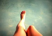 4 techniques d’épilation pour des jambes douces