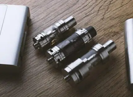 Comment nettoyer une cigarette électronique ?