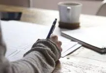 Comment aider l’enfant à bien écrire?